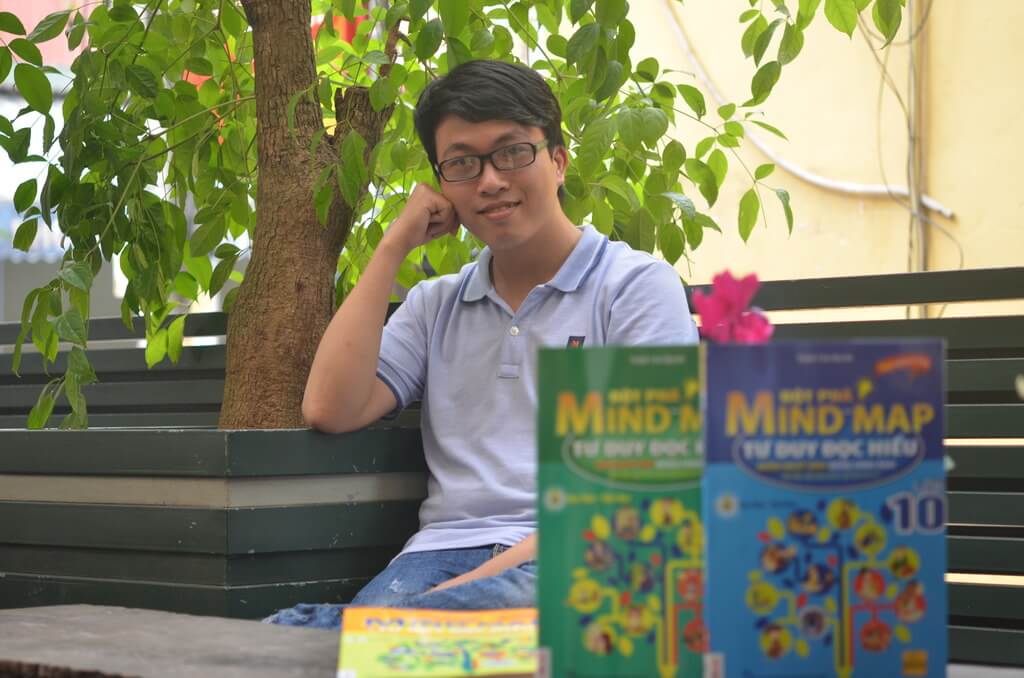 Bộ sách Đột Phá Mindmap - Tư Duy Đọc Hiểu Môn Ngữ Văn Bằng Hình Ảnh