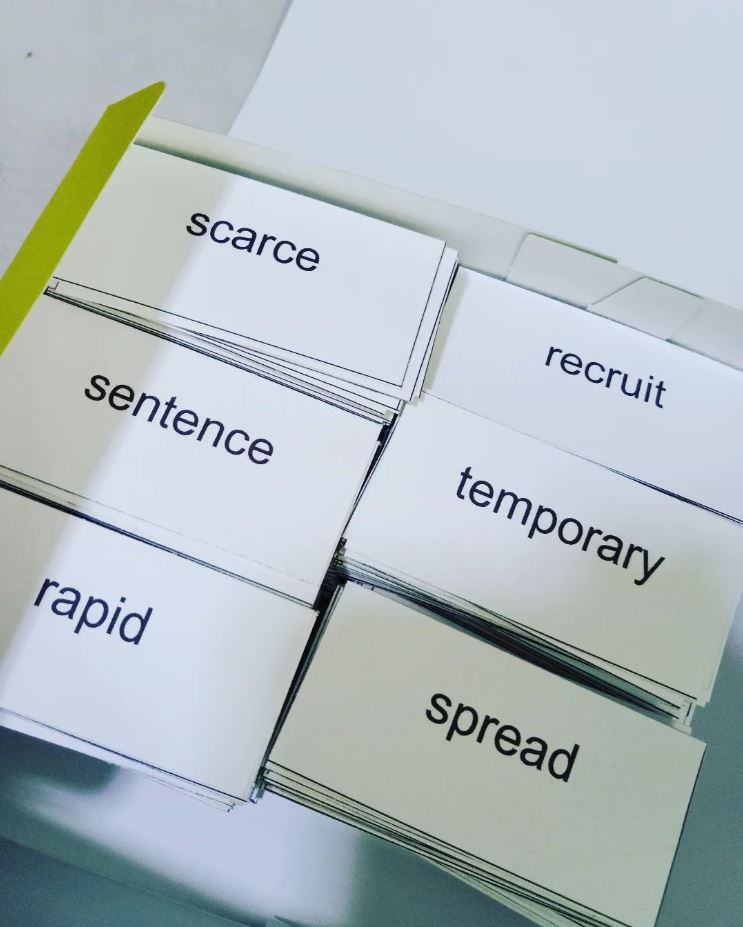 Rất nhiều người mắc sai lầm khi học từ vựng bằng Flashcard