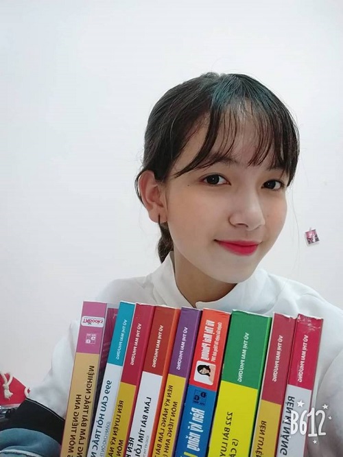 hot face yen linh review bo sach luyen thi tieng anh thpt quoc gia 2