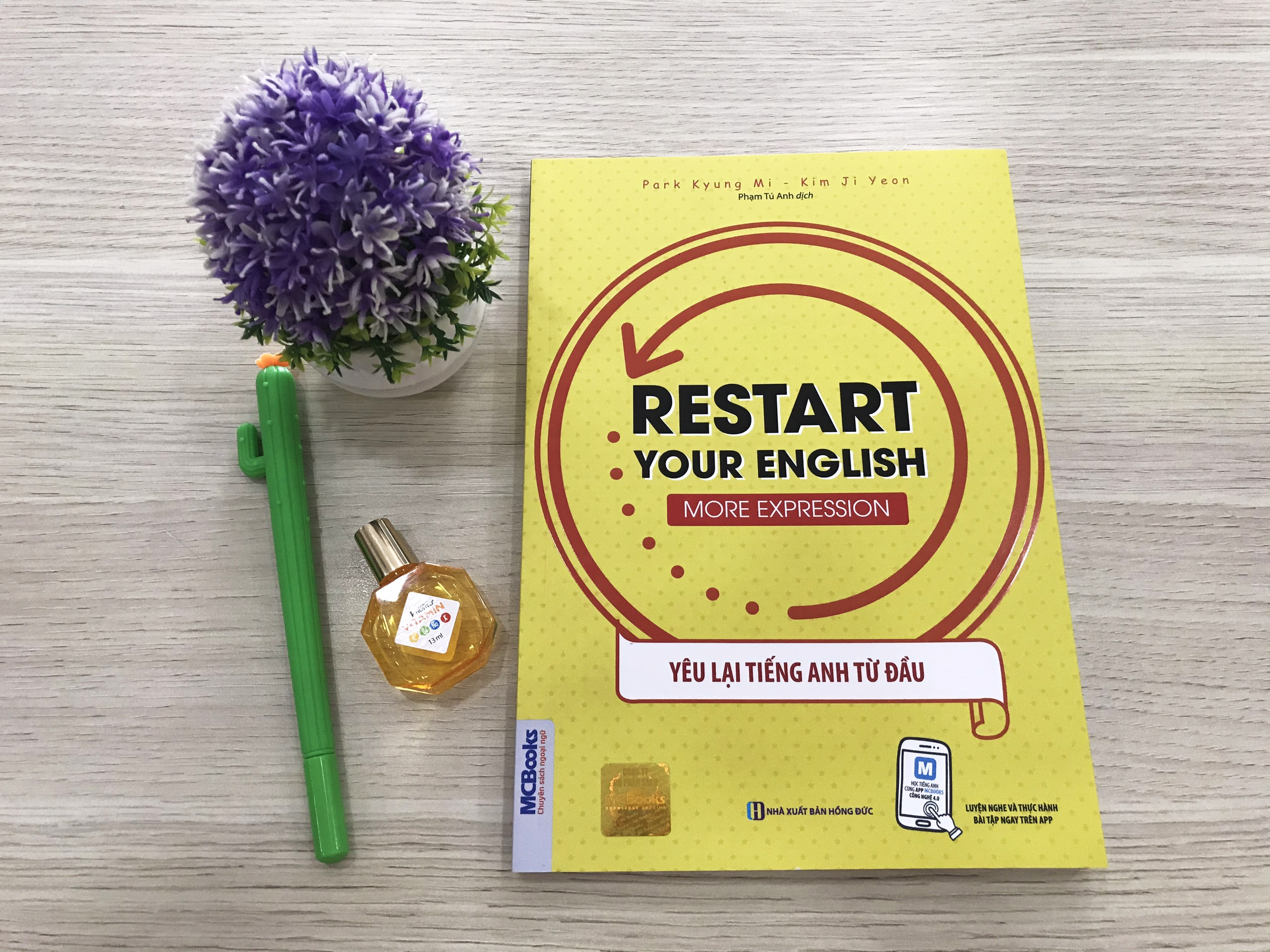 Cuốn sách “Restart Your English - More Expression”