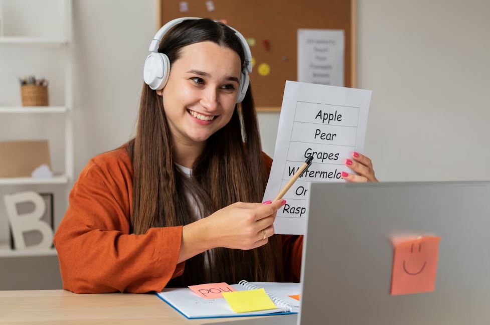 Nghe tiếng Anh thật nhiều sẽ giúp bạn cải thiện khả năng giao tiếp tiếng Anh một cách nhanh chóng