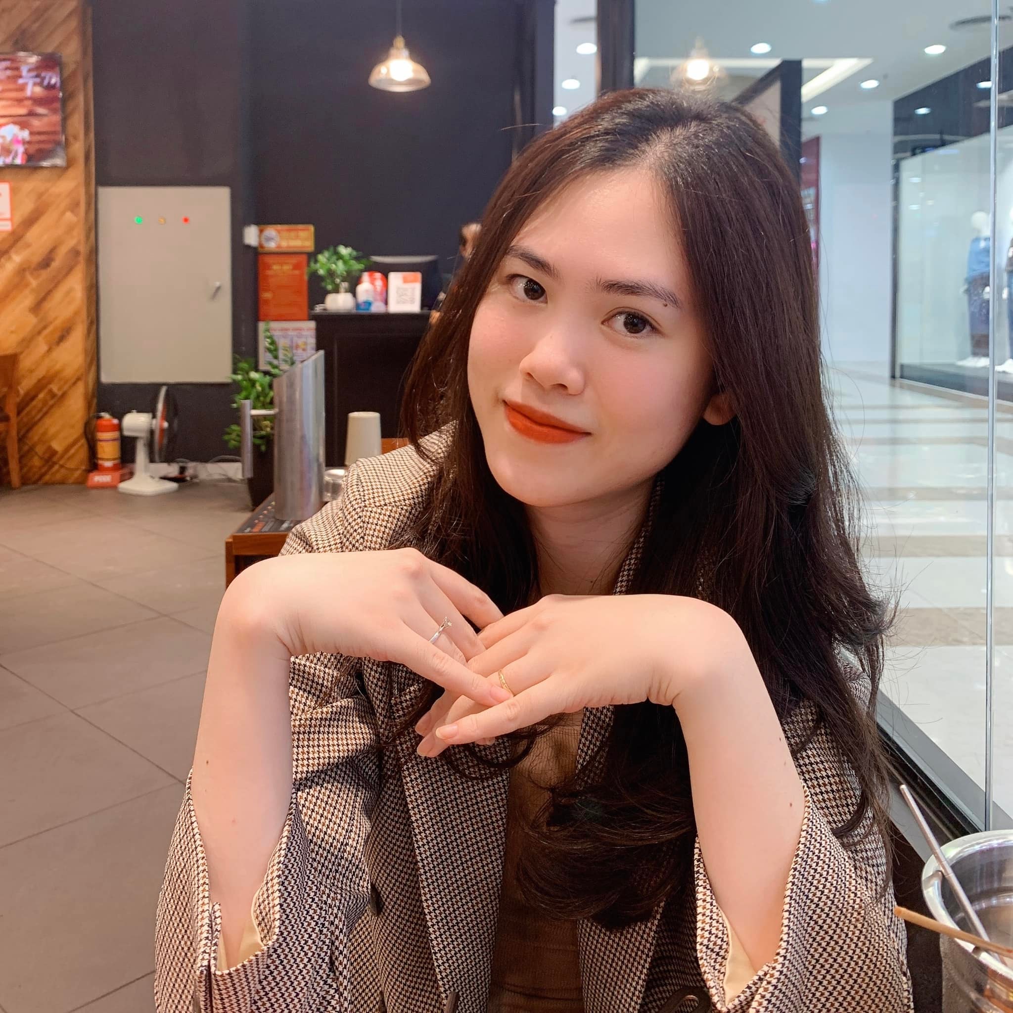 Cô Nguyễn Phước Cẩm Thu