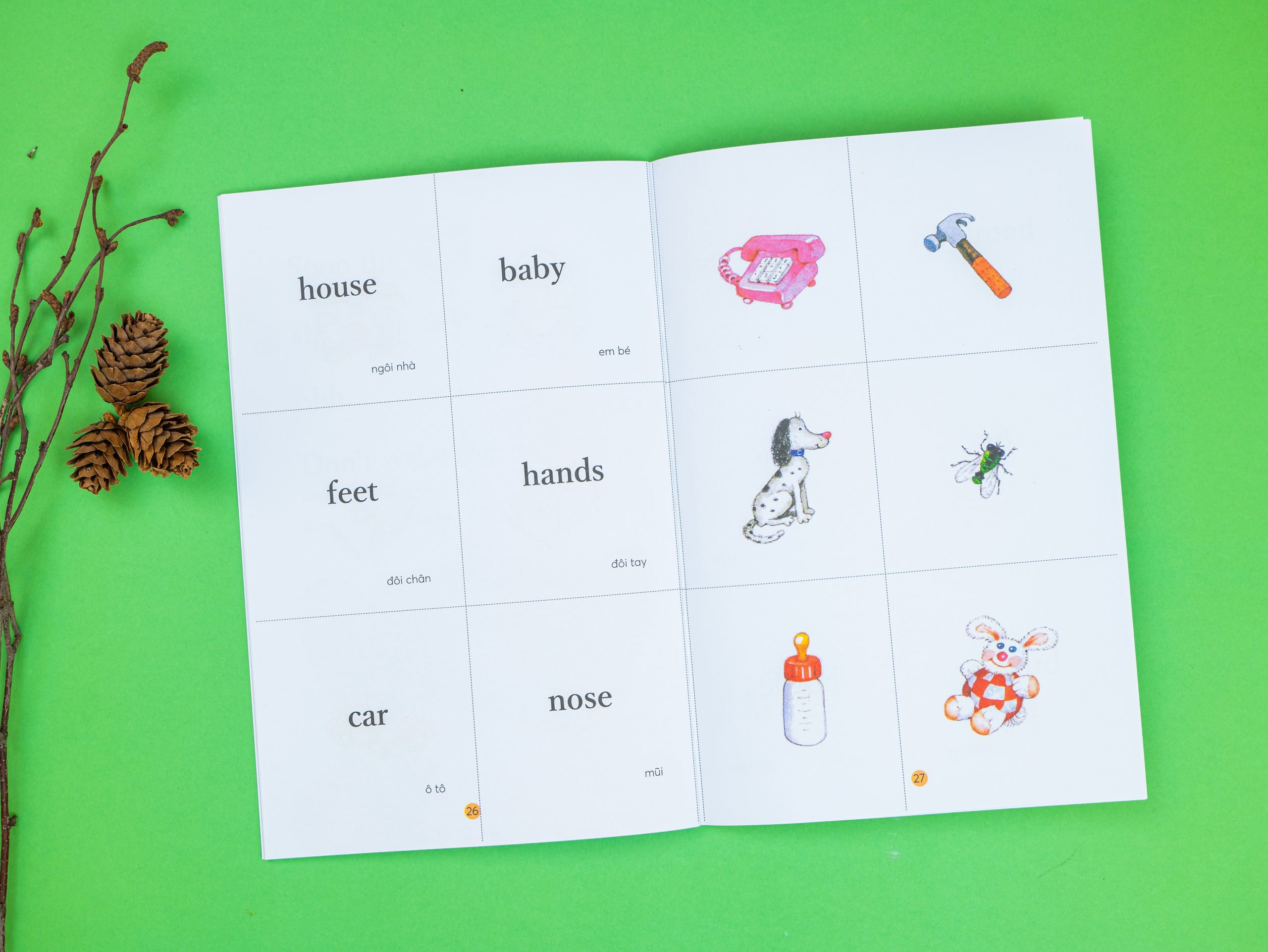 Phần Flashcard trong cuốn Phần nội dung truyện trong cuốn Don’t Wake The Baby! – Đừng làm em bé thức giấc!