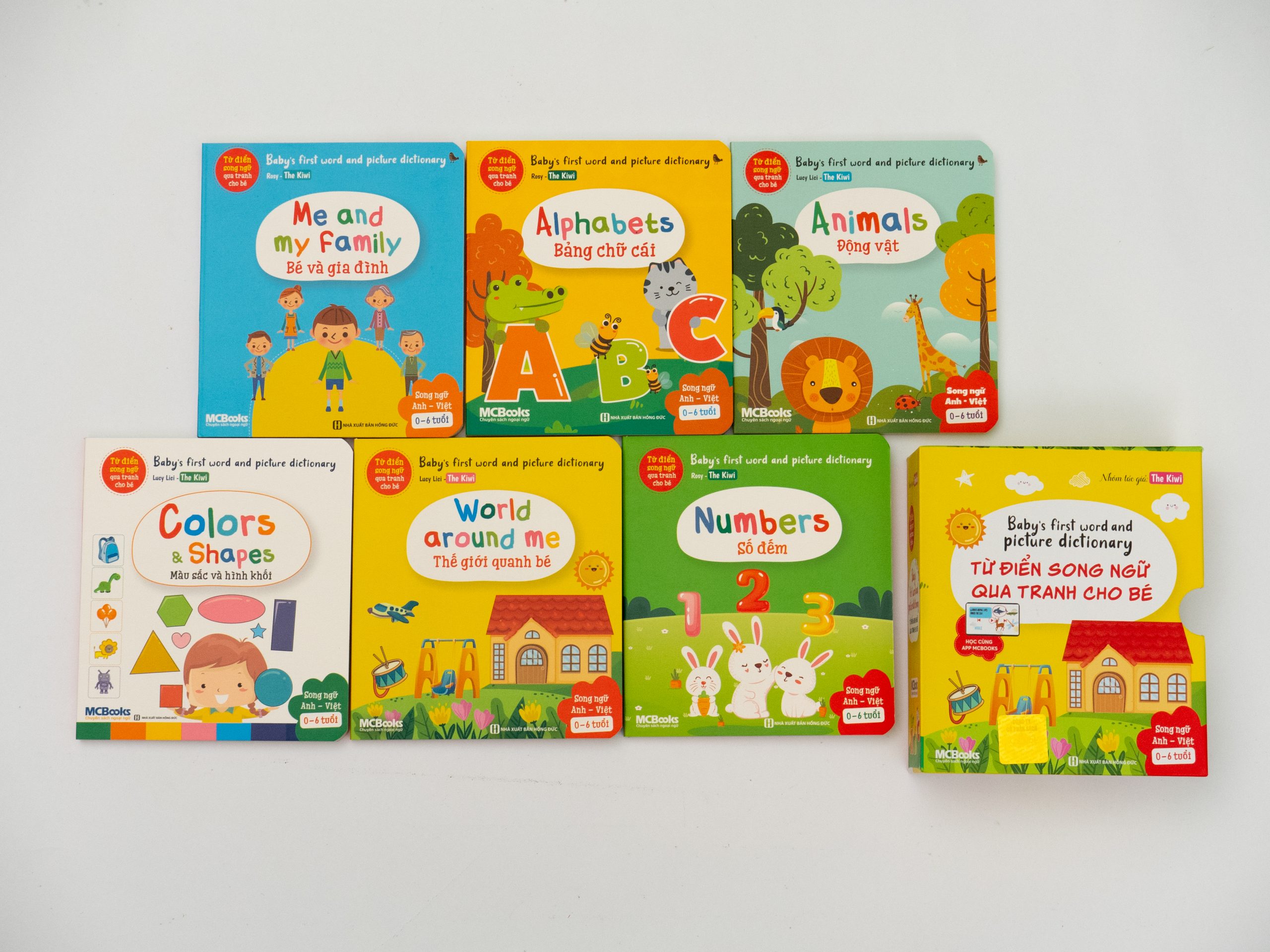 Baby's first word and picture dictionary - Từ điển song ngữ qua tranh cho bé