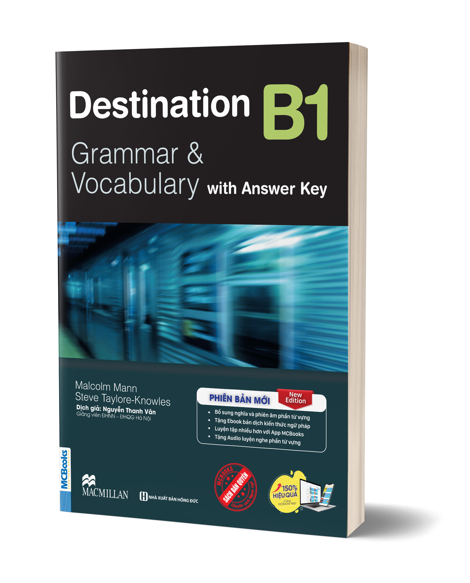 Destination B1 có khổ sách là 21x29 cm và được in 2 màu